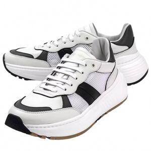 NEW BOTTEGA VENETA unisex - speedster athletic sneakers in white/black